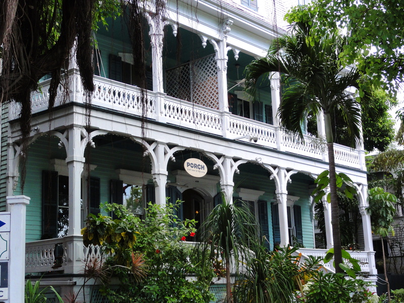 tree, villa, history, architectural column, plant, colonnade, facade, built structure, architecture, city, the past, 2K, key west, usa, nature, home, building exterior