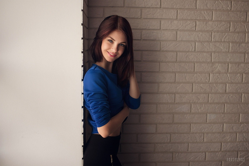 auburn hair, casual clothing, hairstyle, blue tops, model, long hair, real people, young adult, lifestyles, Elena Paramonova, women, 1080P, teenager, leisure activity