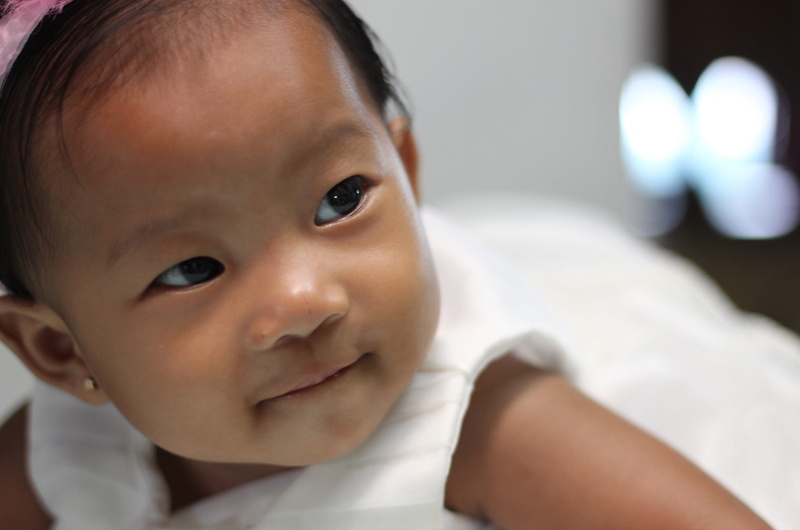 childhood, one person, portrait, child, teardrop, headshot, real people, cute, pictorial, babyhood, close-up, indoors, chinese, lying down, baby, looking at camera