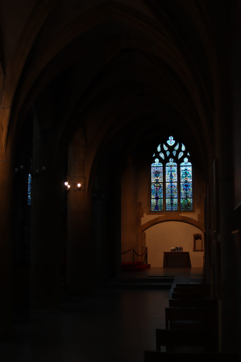 church, metz, illuminated, dark, stained glass, indoors, 2K, architectural column, place of worship, arched, door, built structure, window, architecture