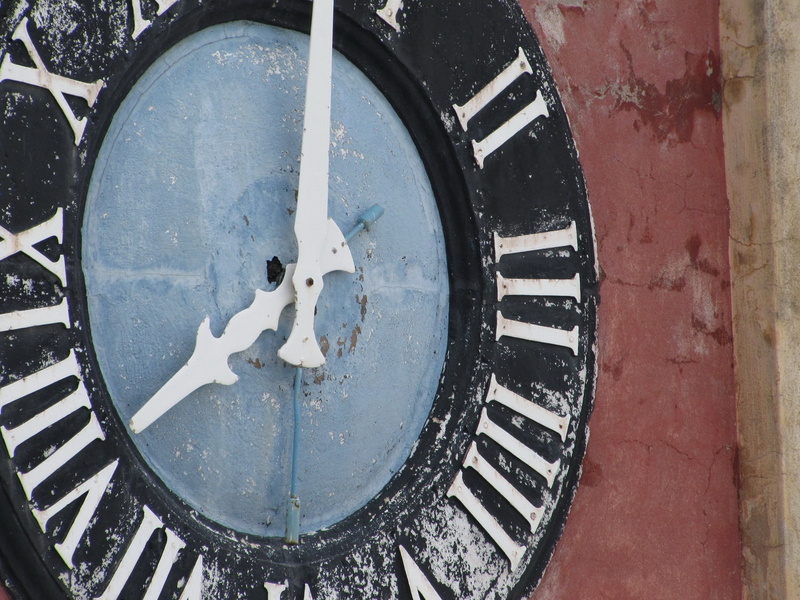 wall - building feature, close-up, building, shape, 1080P, number, time, no people, dial, design, transportation, architecture, nature, close up, roman numerals