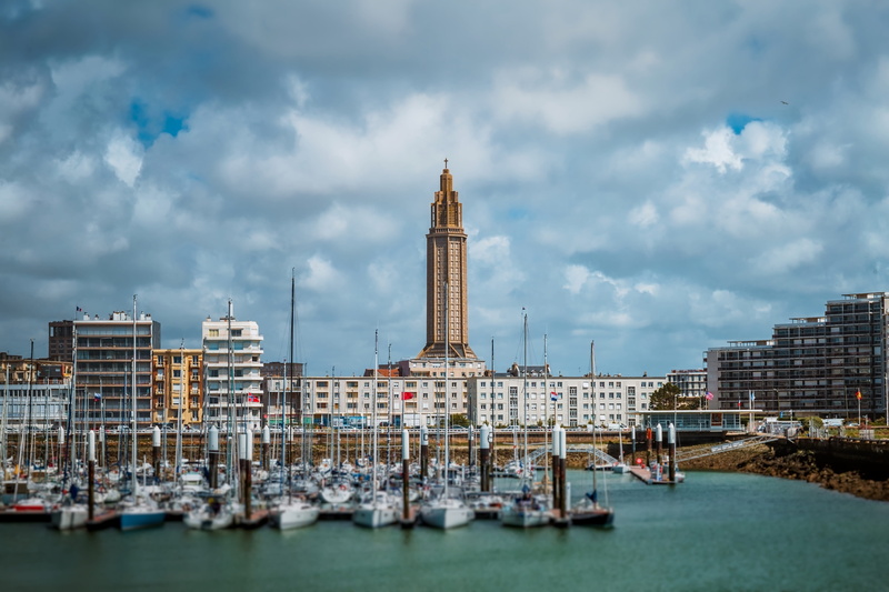 waterfront, no people, spire, 5K, sailboat, tower, outdoors, france, tall - high, harbour, built structure, sky, water, le, nature, skyscraper, building exterior