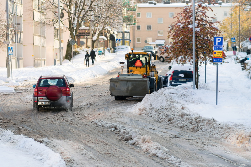 built structure, snow removal, scandinavia, winter, snowplow, danger, construction industry, land Vehicle, cold, removal, traffic, plow, sweden, two, vehicles