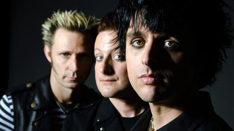 billie, eyes, human Face, head And Shoulders, look, three people, depression - sadness, beauty, armstrong, young Adult, lifestyles, couple - Relationship