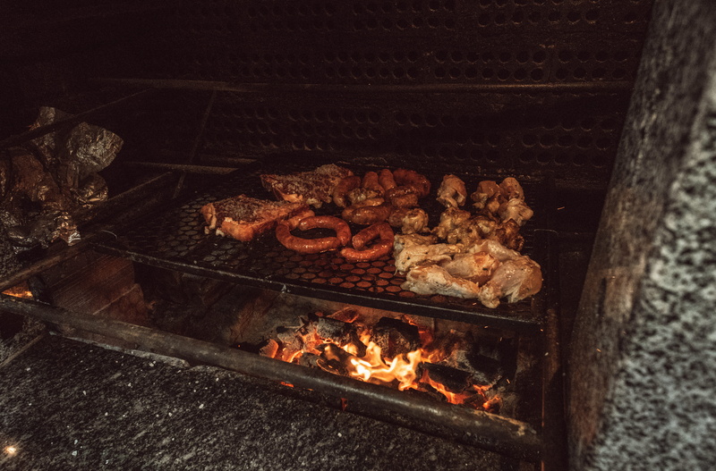 lunch, hot, burnt, cooking, heat - temperature, black, food, close-up, oven, grilled, 5K, preparing food, nature, nighttime, wood, picnic, preparation