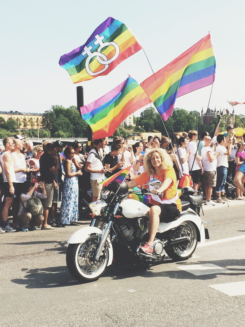 happy, transportation, 2K, crowd, women, togetherness, gay, leisure activity, freedom, men, group of people, patriotism, rainbow, outdoors, real people