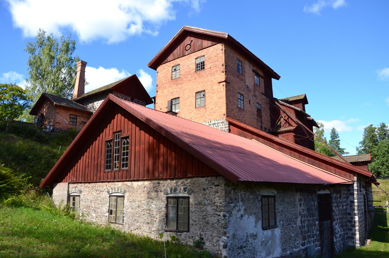 low angle view, culture labeling, wood - material, plant, building exterior, day, landscape, sky, outdoors, cottage, window, mine, built structure, tree