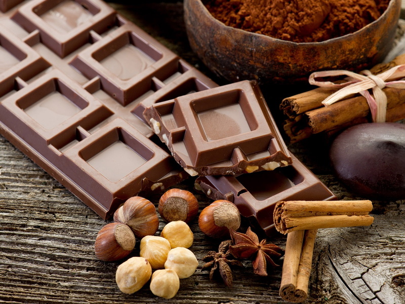 ingredient, tiles, rustic, cardamom, gourmet, large group of objects, almond, choice, wood - Material, snack, food, chocolate Candy, cacao Fruit, refreshment