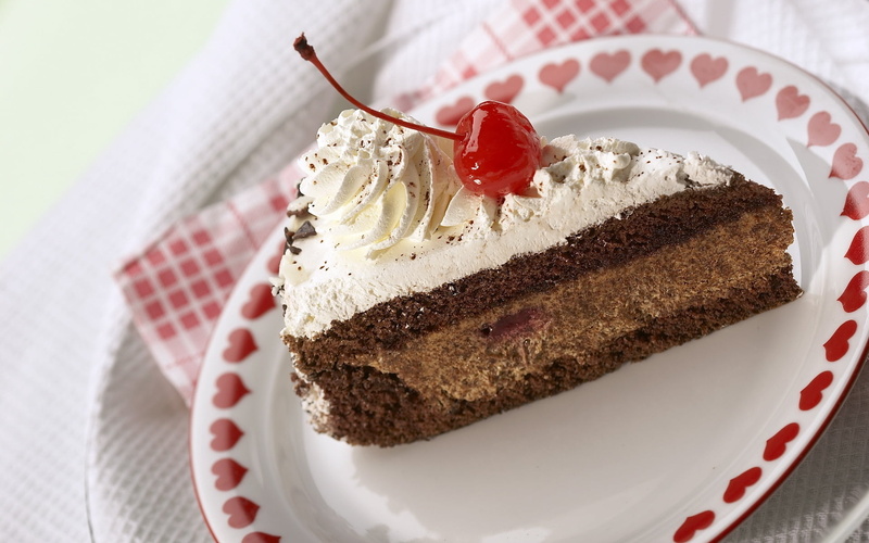 refreshment, sweet Pie, cake, sweet Food, serving size, unhealthy eating, torte, food, pastry, top, snack, no People, baked, plate, baking, cream, slice