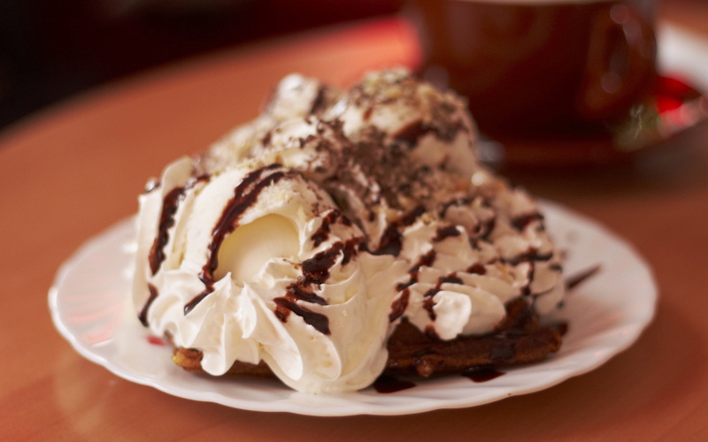 chocolate, food, baked, dessert, gourmet, sweet, focus on foreground, homemade, pastry, bakery, indulgence, refreshment, chocolate cake, chocolate Candy
