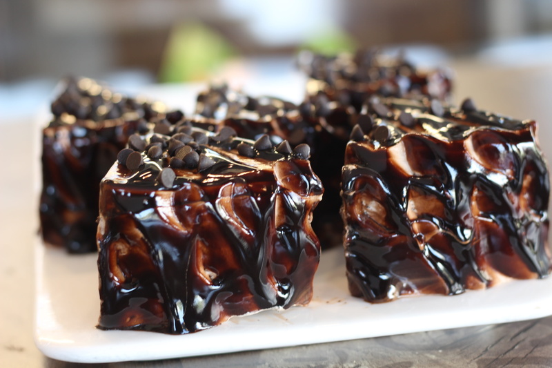 close-up, dessert, healthy, snack, tray, meal, indoors, eating, tasty, cake, chocolate, no people, food and drink, refreshment, sweet, cuisine, epicure