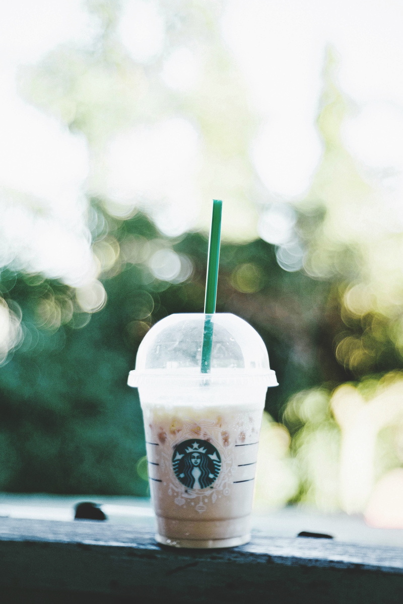 selective, mint leaf - culinary, 4K, focus on foreground, bokeh, coffee, gray, frappe, cold drink, close-up, drink, starbucks, food and drink, restaurant