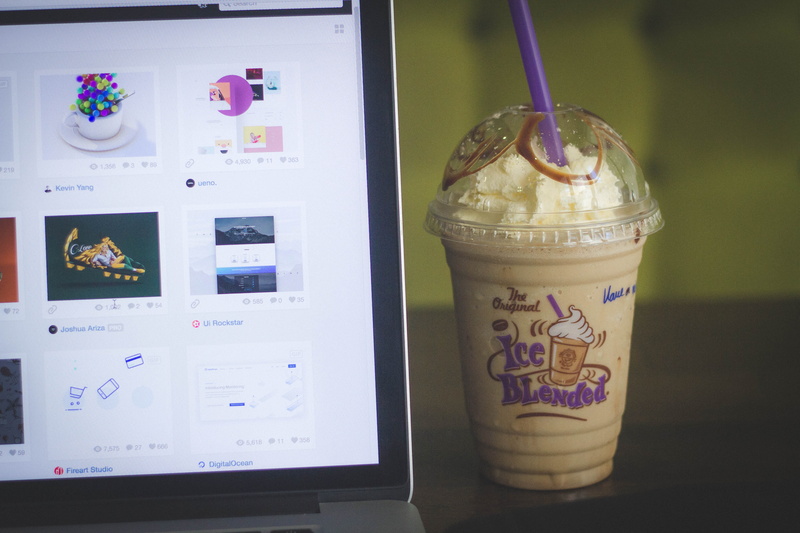 communication, beside, western script, no people, frozen, pro, glass, technology, indoors, smoothie, dairy product, disposable cup, disposable, milk, cup