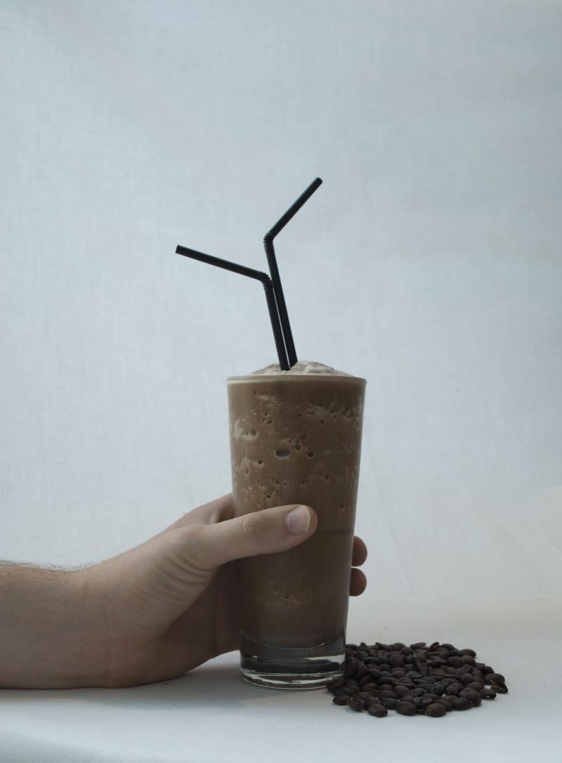 human hand, drinking straw, two, straw, real people, glass, Frappe, drink, Chocolate, drinking glass, indoors, lifestyles, finger, hand, food and drink