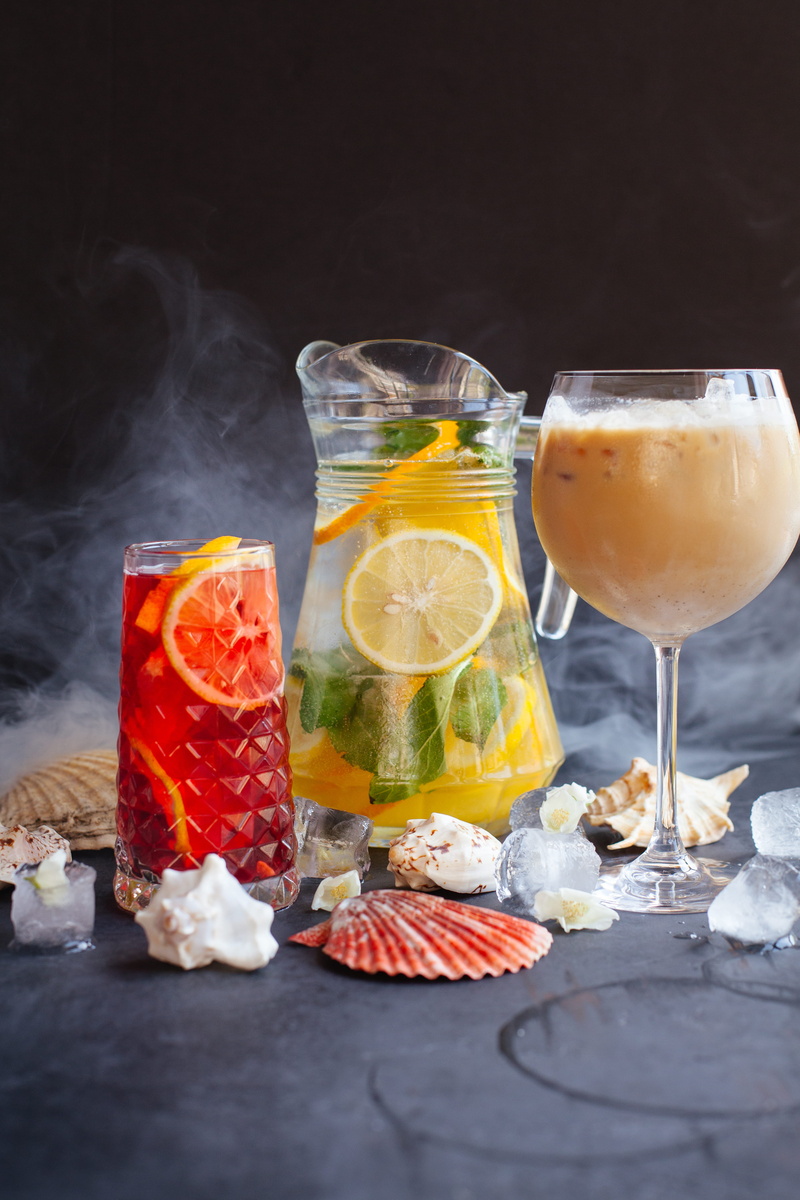 slice, glass - material, household equipment, glass, grapefruit, 5K, drink, plant, herb, cocktail, sea, beverage, cold temperature, produce, alcohol, food