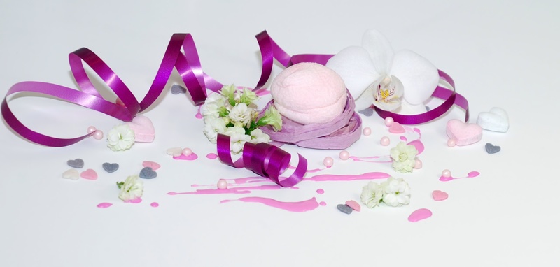 decoration, colorful, nature, romantic, directly above, delicious, benefit from, no people, polly, white, pink, freshness, flower arrangement, beauty in nature