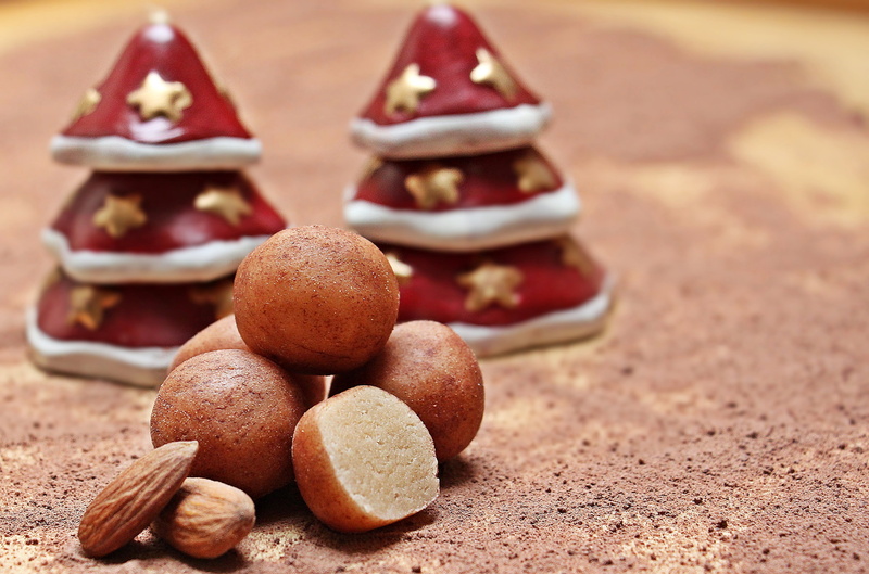 beside, background image, pile, pastries, advent, 4K, wellbeing, tree, day, celebration, christmas card, deco, brown, nibble, selective focus, sweet, about