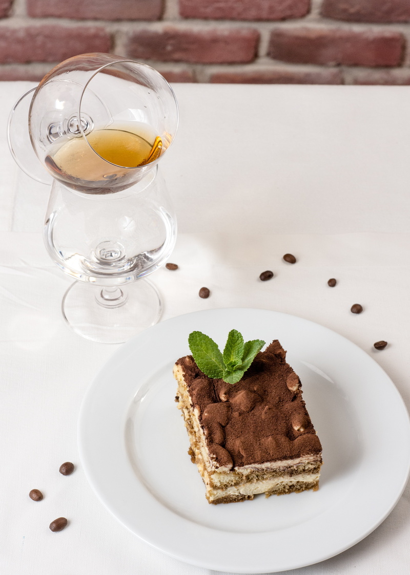 sweet food, brownies, table, traditional, cheese, delicious, coffee, temptation, dessert, indulgence, glass, crockery, slice, studio shot, recipe, restaurant
