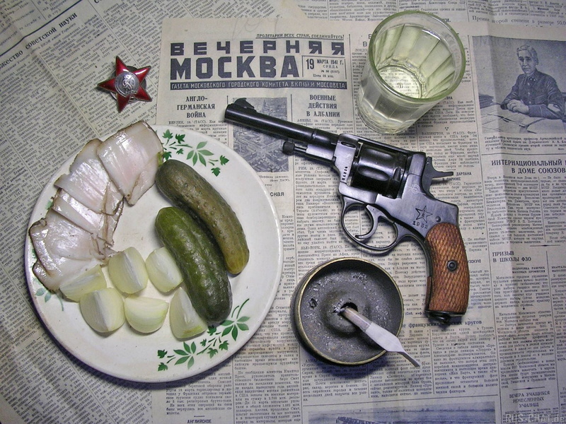 revolver, hammer and sickle, 1080P, USSR, gun, pickles, communism, vodka, newspapers