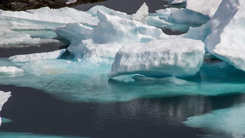 iceberg, frozen water, icy, turquoise colored, snow, beauty in nature, wilderness, drift ice, coast, polar, cold temperature, floating, summer, frozen