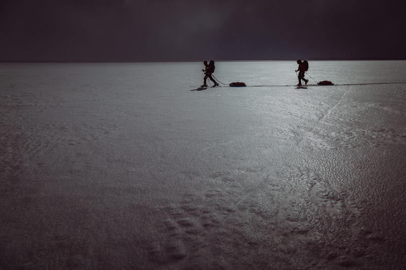 pack, beach, walking, teenager, leisure activity, sea, nature, skating, ice, 2K, sport, child, snowfield, sky, ice hockey, people, ice skate, coast, winter sport