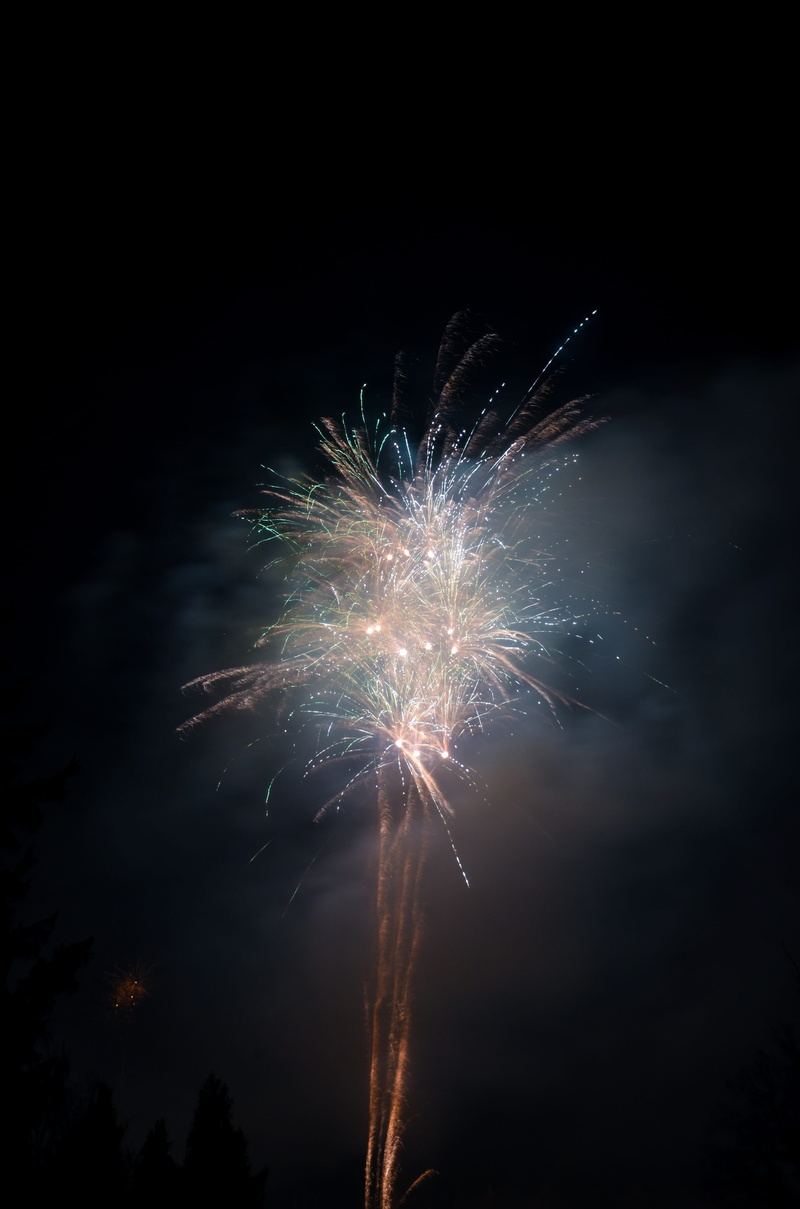 sky, 5K, light, astronomy, glowing, low angle view, dark, no people, illuminated, firework, firework - man made object, tower, exploding, new years eve