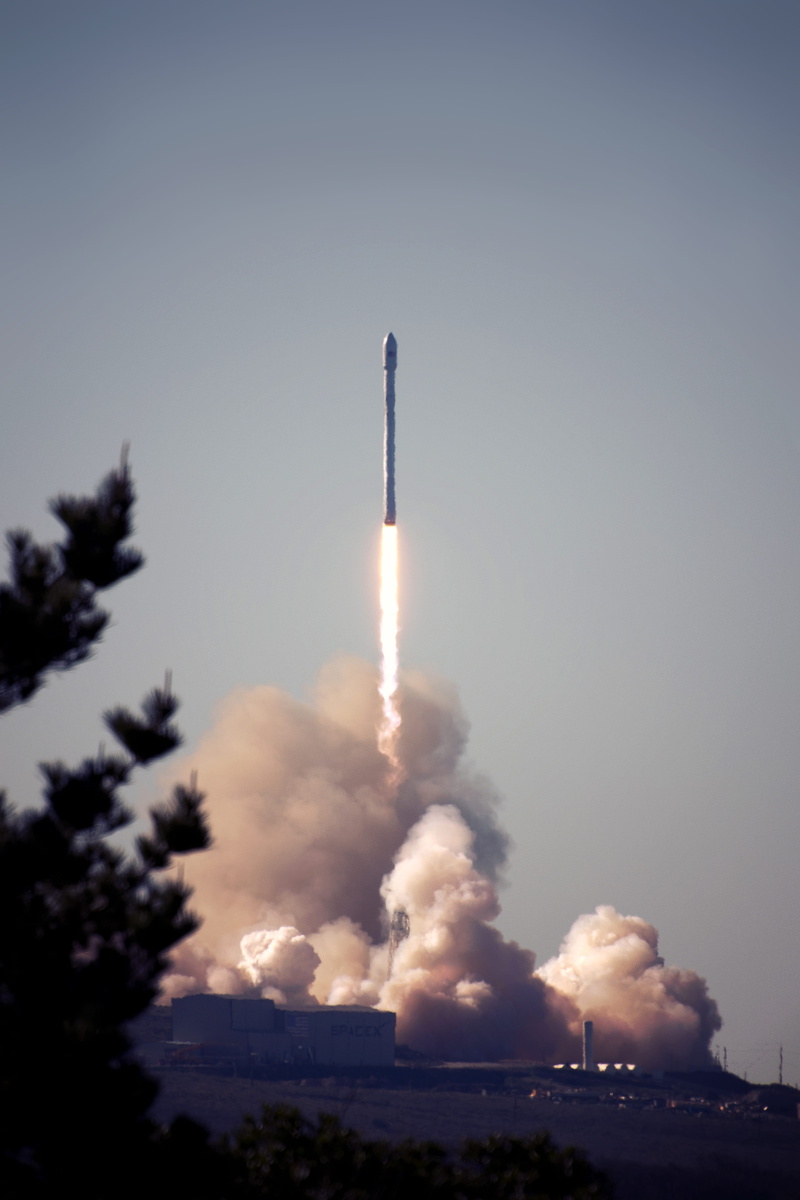 cloud, pollution, space, taking off, smoke - physical structure, research, launched, aerospace industry, sky, silhouette, air vehicle, day, no people, white