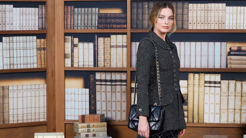 Handbag, Margot Robbie, 2K, Australian, Actresses, Actress, Blonde