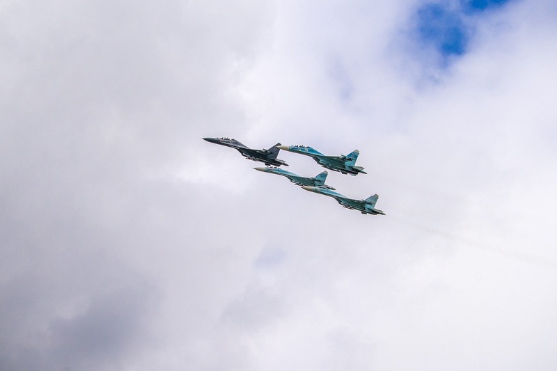 union, cherepovets, su, military airplane, pilot, cccp, air, military, motion, airplane, cloud - sky, jet, flight, fighter plane, low angle view, airshow