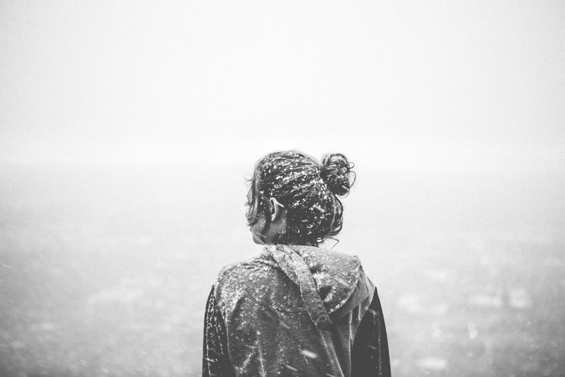 snow, retro Styled, wearing, adult, people, woman, rear view, sleeved, leisure activity, day, copy space, looking at view, men, long, nature, headshot
