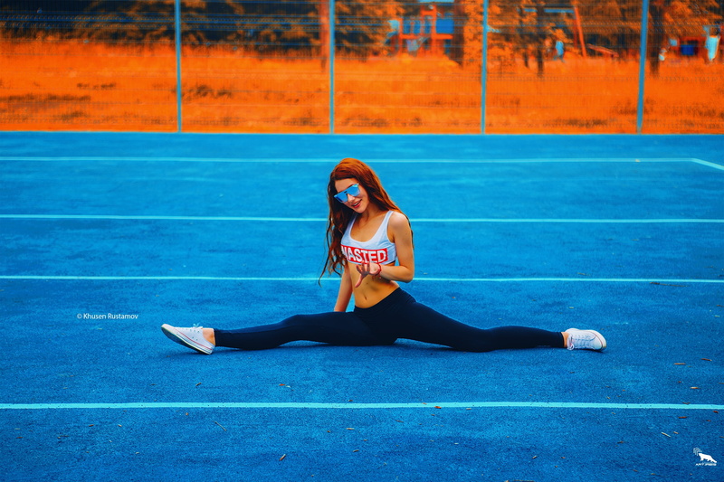 sunglasses, women, Khusen Rustamov, stretching, women outdoors, flexible, outdoors, short tops, 1080P, belly, Converse, selective coloring, long hair