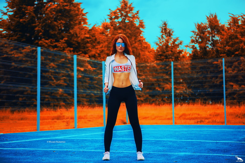 white tops, short tops, women outdoors, Khusen Rustamov, long hair, Converse, standing, outdoors, selective coloring, sunglasses, 1080P, sportswear, leggings