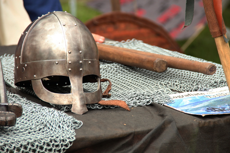 protection, knight, focus on foreground, day, grey, 5K, metal, textile, suit of armor, close-up, equipment, armor, dimension of meshes, valherhes, chainmail