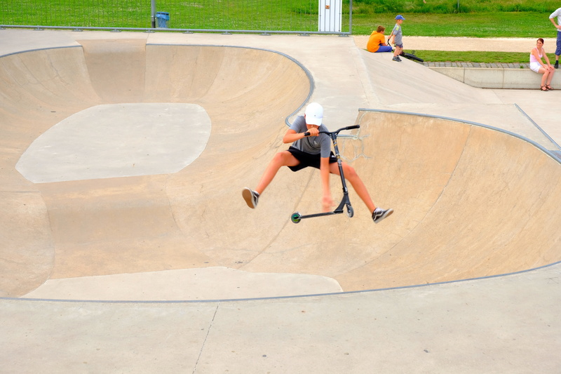 roller, acrobatic, skater, dangerous, venture, leisure activity, high angle view, stunt, board, kickboard, parcour, men, sport, concentration, courageous