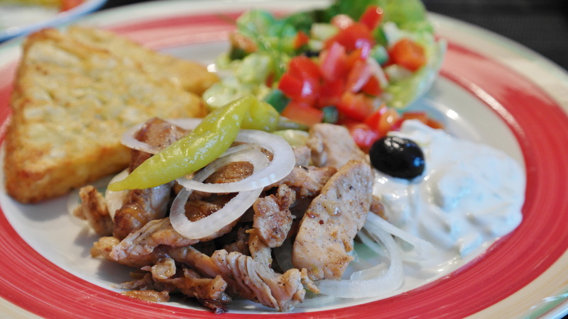 pork, 5K, cook, tzatziki, no people, ready-to-eat, vegetable, dish, onion, fruit, kitchen, meal, seafood, close-up, focus on foreground, dinner, tasty