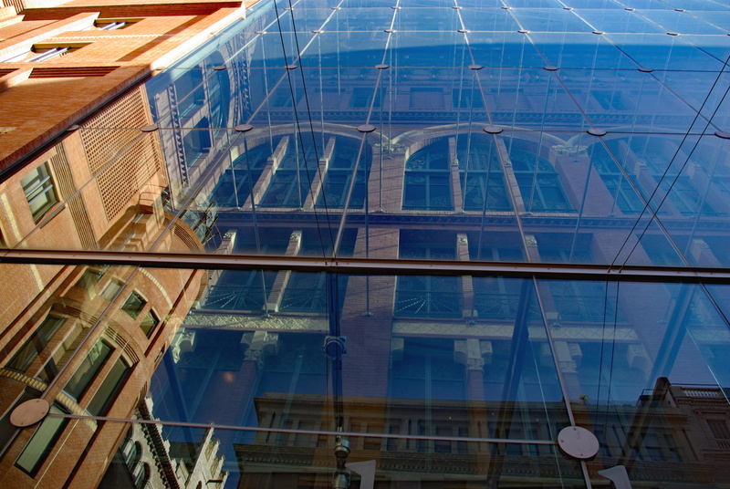 modern, low angle view, glass - material, Espagne, espana, facade, building exterior, construction site, 4K, Architecture, transparent, window, scaffolding