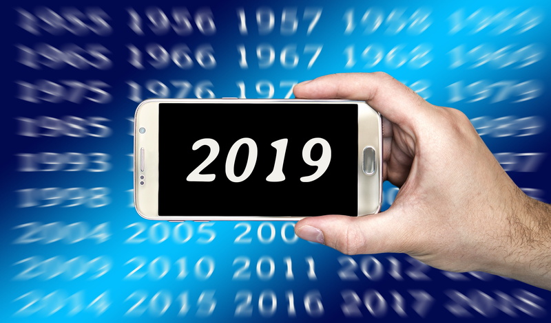 new years eve, new years day, one person, message, text, annual financial statements, touch screen, 2019, human body part, internet, hand, canvas, finger