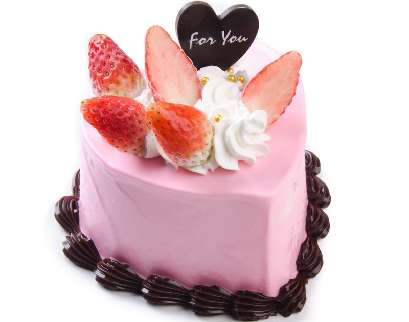 freshness, decoration, red, romance, 1080P, love, close-up, shaped, isolated, cake, heart, no People, indoors, white, studio shot, flower, ready-to-eat