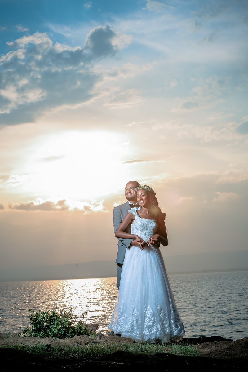 celebration, sky, sunset, water, couple, beauty in nature, nuptial, cloud - sky, wedding, togetherness, 5K, near, women, emotion, adult, love, horizon over water