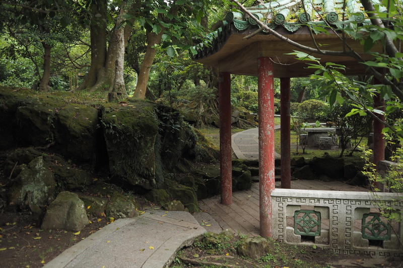 religion, arbour, built structure, yard, day, torii, place of worship, 4K, slate, flagstone, patio, tree, field, building, landscape, moss, tranquility