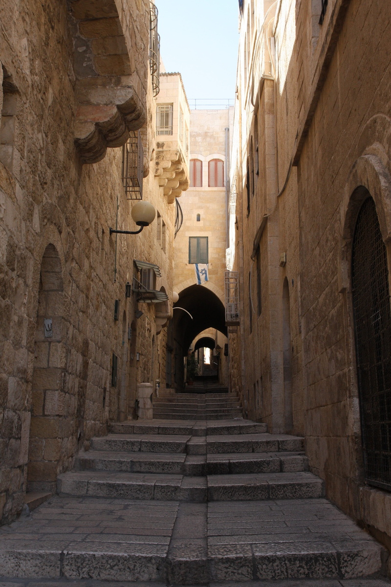 built structure, narrow, nature, the way forward, low angle view, history, staircase, day, building exterior, Street, arch, architecture, Alley, residential district