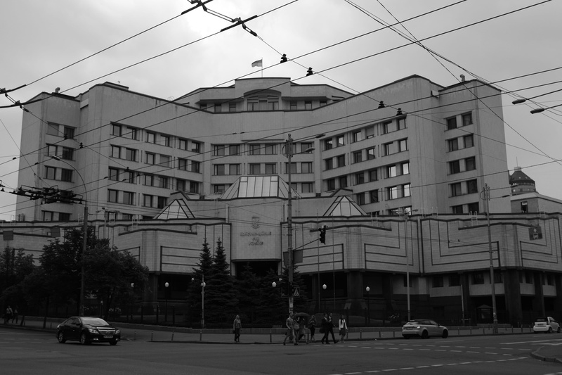 4K, power supply, street, architecture, court of appeal, transportation, electricity, cars, ukraine, road, pedestrians, sky, building, day, building exterior