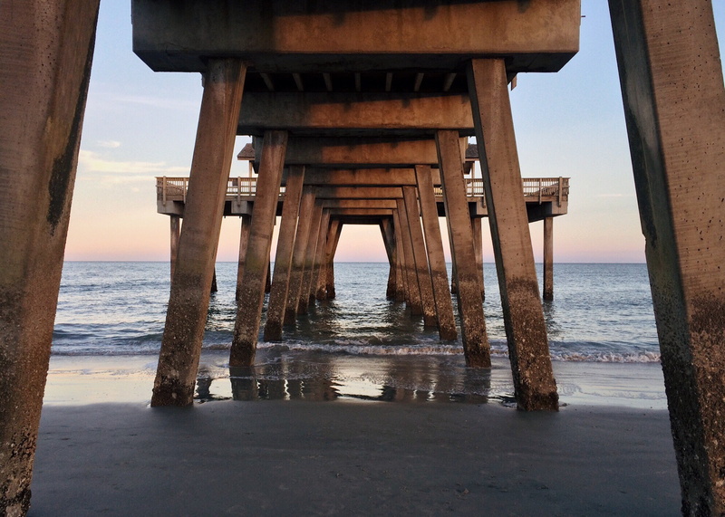 ocean, 2K, tranquility, architectural column, diminishing perspective, wood - material, nature, beauty in nature, horizon over water, pier, tranquil scene