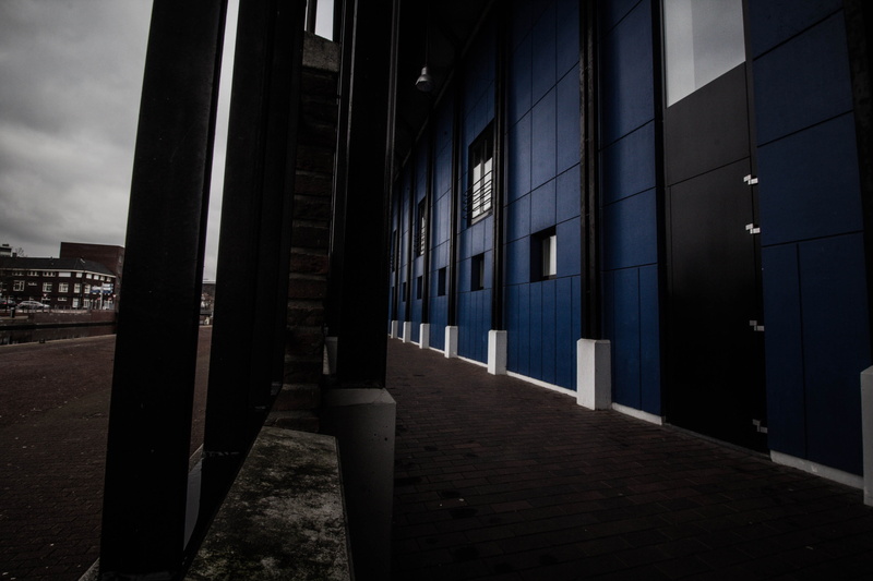 path, sleeve, hide, built structure, urban, architecture, road, district, window, office, building, view, corridor, blue, wall, sky, transportation, nature