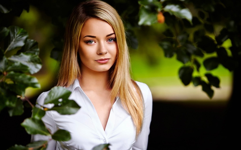 blonde, 720P, long hair, blue eyes, lips, eyes, looking at viewer, women, model, white shirt