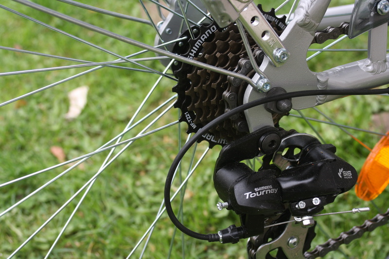 chain, outdoor, bicycle circuit, sport, plant, bicycle, outdoors, green color, nature, bicycle chain, rear derailleur, 4K, wheel, grass, bike, land vehicle