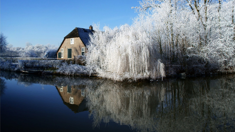 water, built structure, nature, winter, 4K, wooden, country, building, vacation, snow, holiday, clouds, residential district, structure, travel, old, mountain