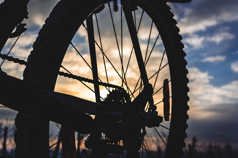 chain, bike, low angle view, cloud - sky, adventure, metal, travel, silhouette, early, tire, fairground, mode of transportation, morning, sport, mountain bike