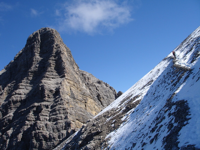 hiking, day, winter hike, steepness, rock - object, steep, cold temperature, snow, 1080P, mountain, formation, snowcapped mountain, outdoors, no people