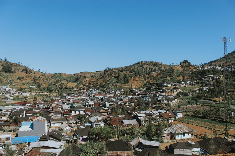 patak banteng, clear sky, cold, community, morning, day, urban, copy space, building, town, built structure, mountain, cityscape, wonosobo, indonesia, scenery
